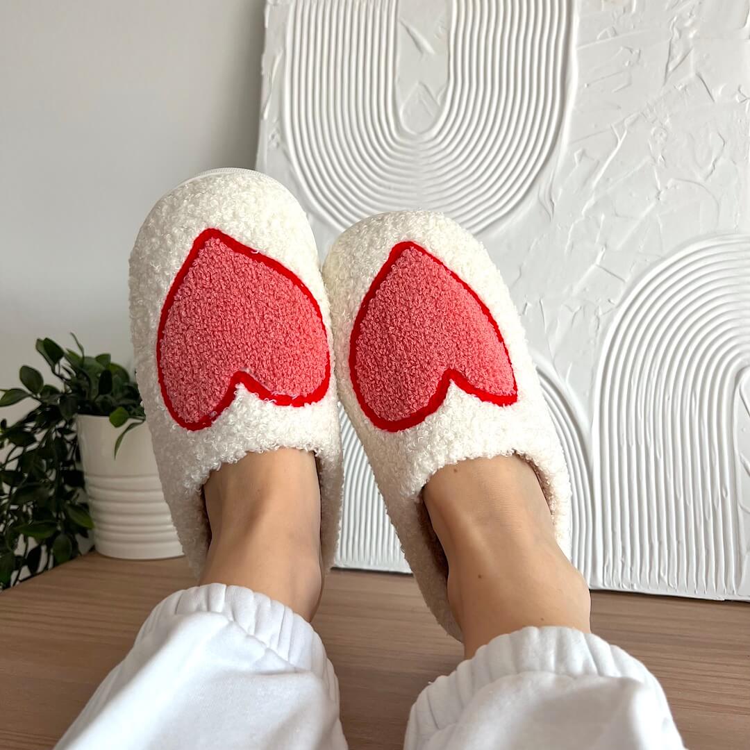 LOVER'S PLUSH SLIPPERS