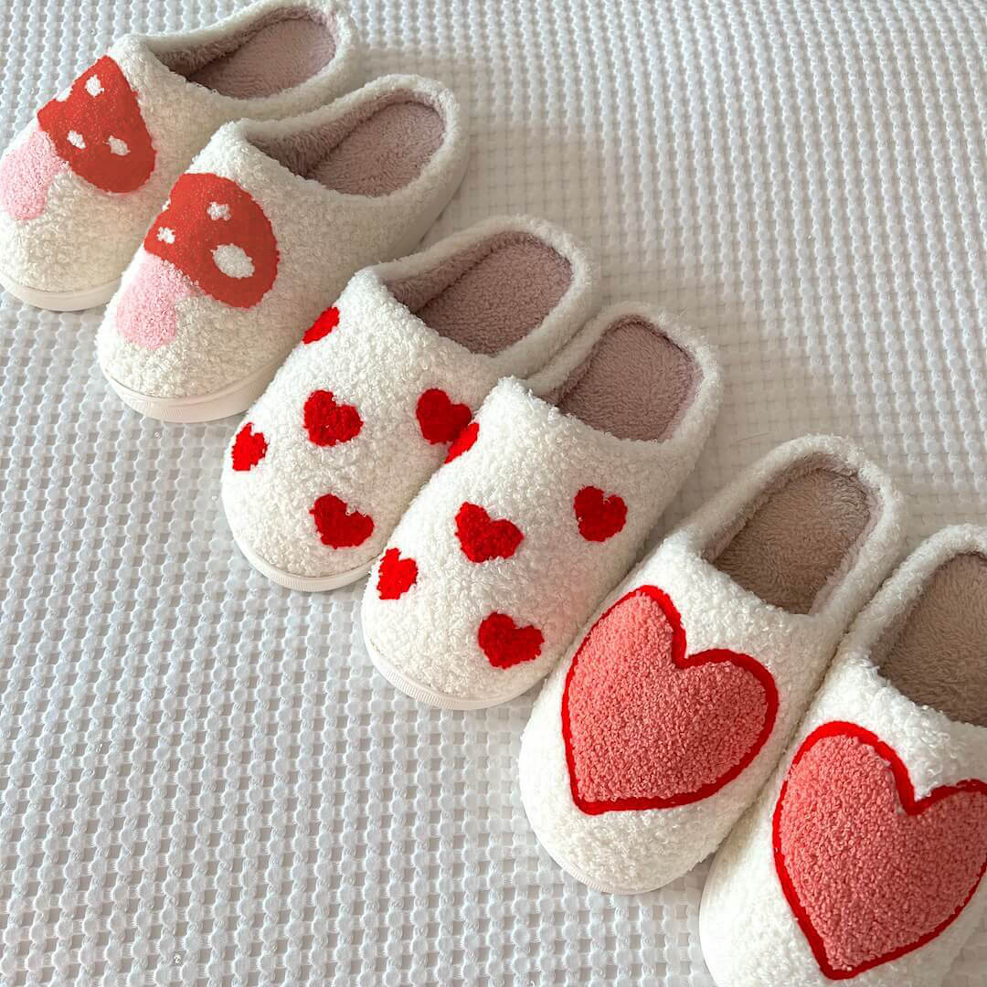 LOVER'S PLUSH SLIPPERS